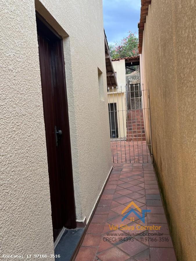 Casa, 3 quartos, 240 m² - Foto 31